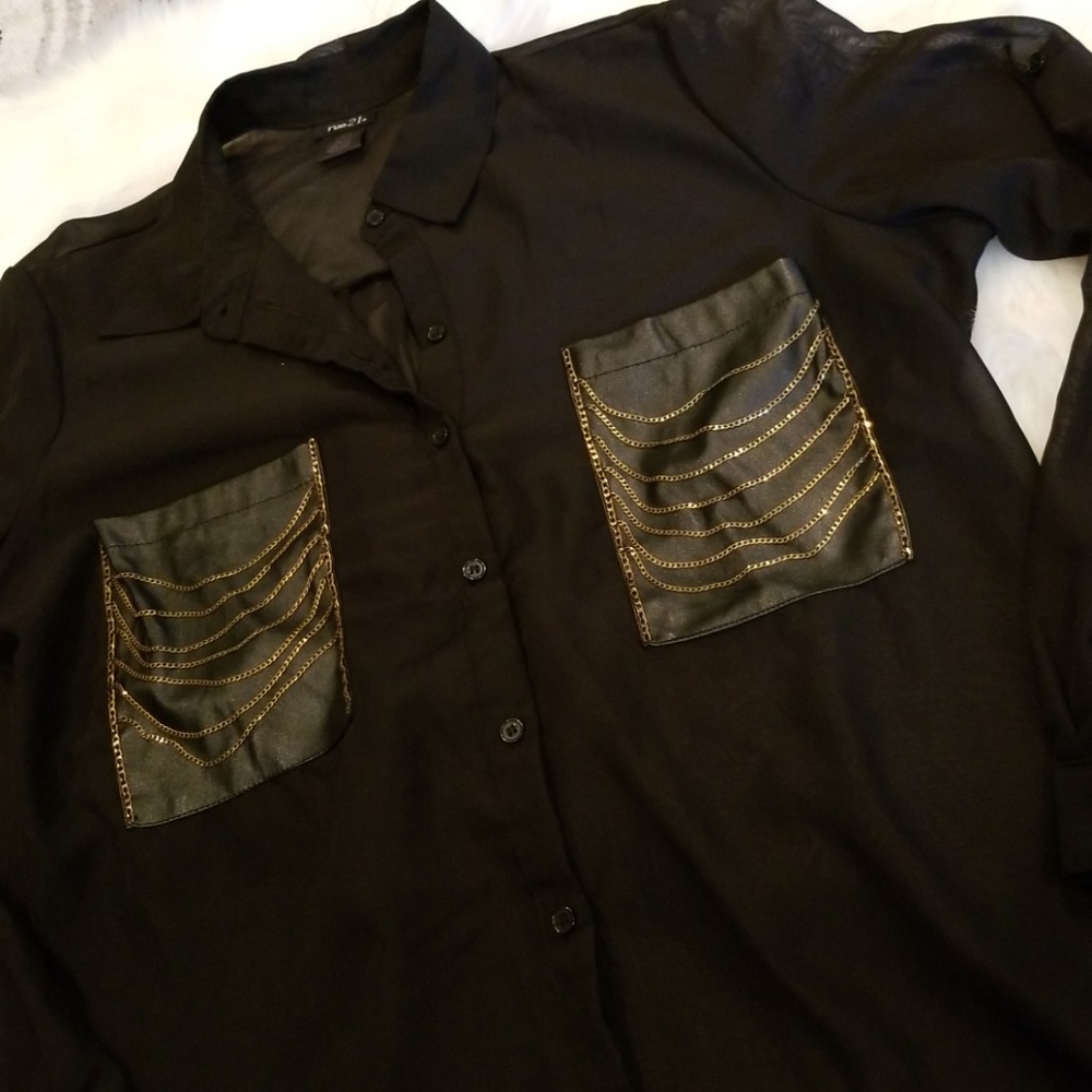 BUTTON DOWN BLOUSE - Picture 2 of 5